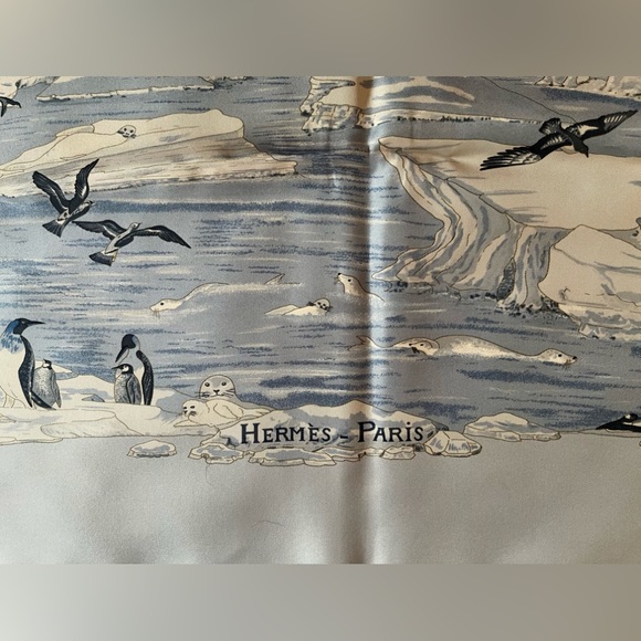 SOLD - HERMES 90CM SCARF Hommage A L'Explorateur Sir Ernest Shackleton 2005 Blue - Picture 8 of 12